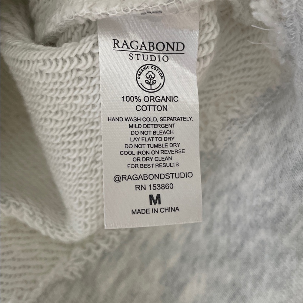 NWT Free People Ragabond City Dreams Sweatshirt- M - Picture 9 of 9